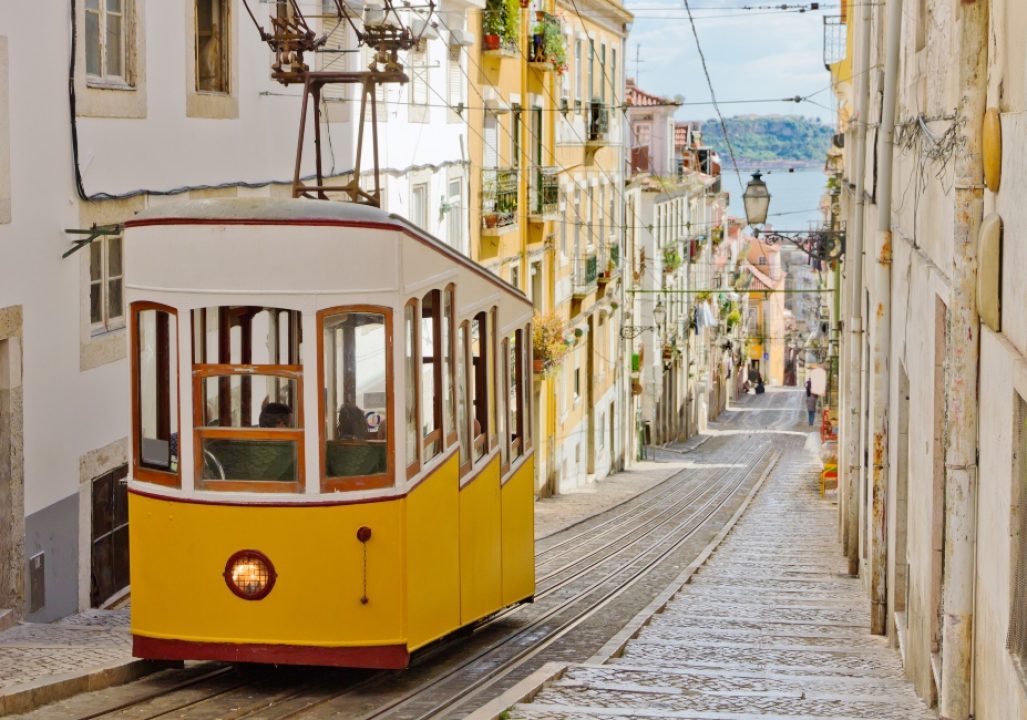 Lisbon tram 1100x650 1