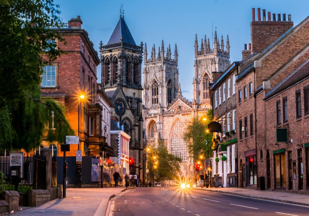 UK Street at Dusk 1100x650 1