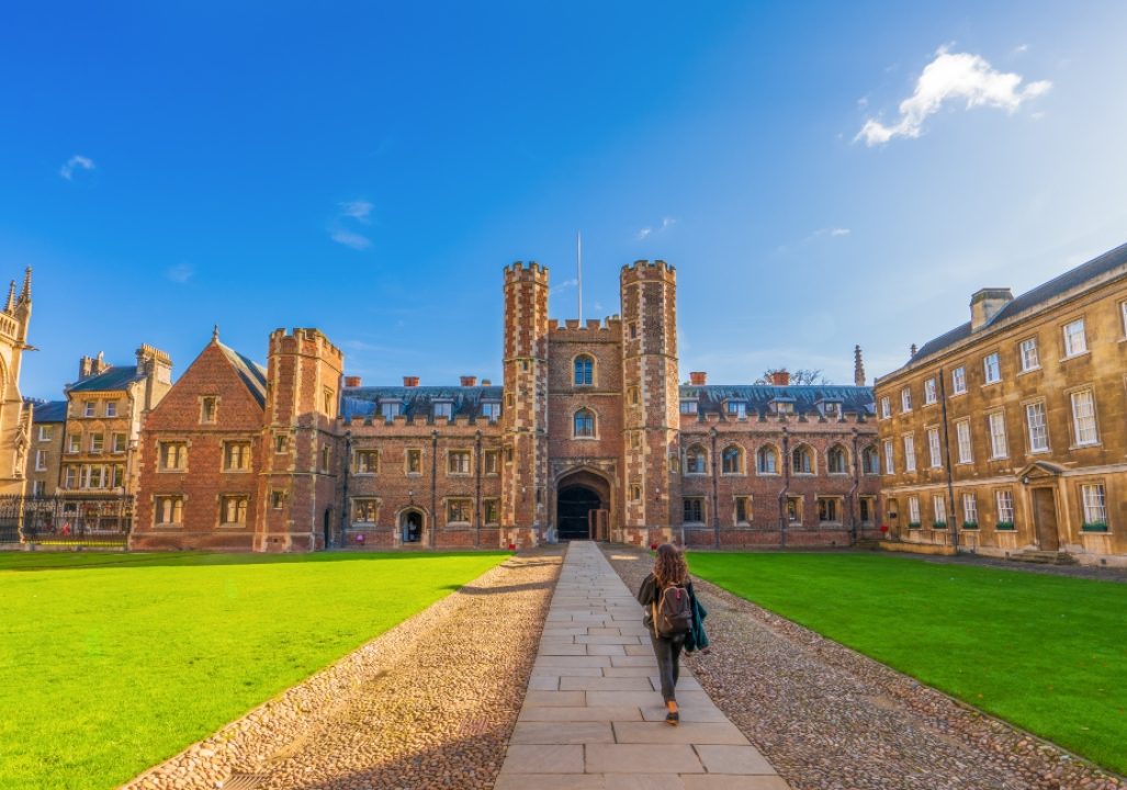 UK university 1100x650