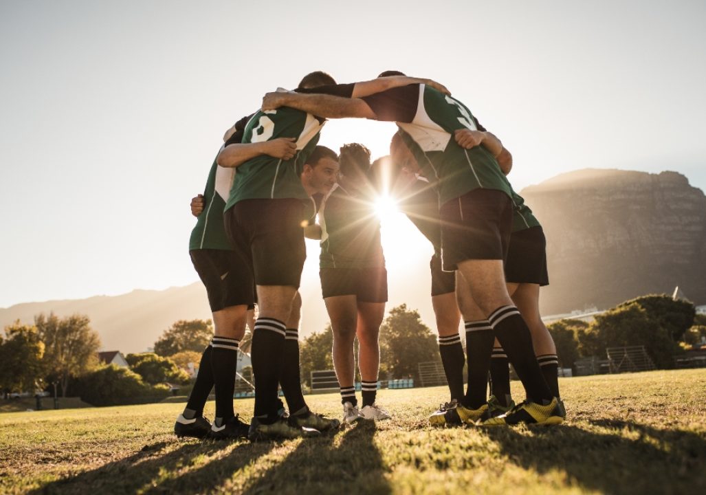Rugby players 1100x650