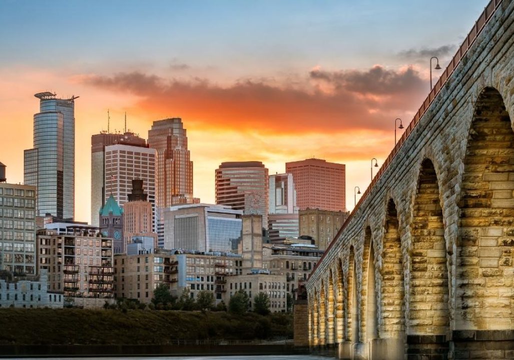 Minneapolis, MN