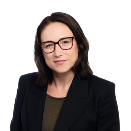 Kate Vircoe Headshot