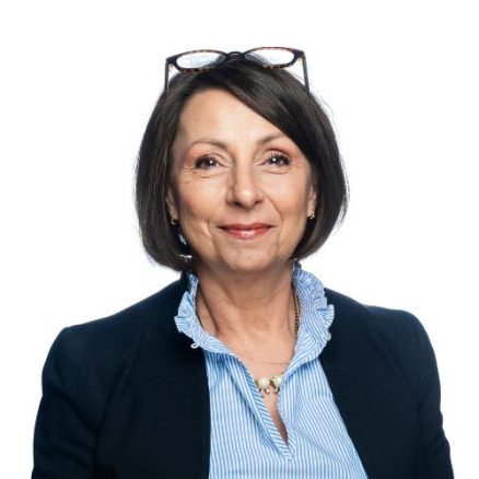 Leslie Cahill Headshot