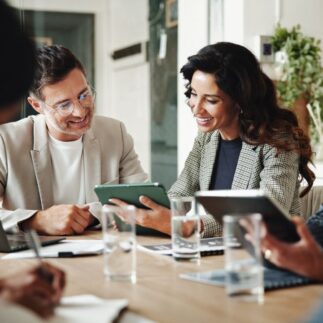 Office meeting between professionals