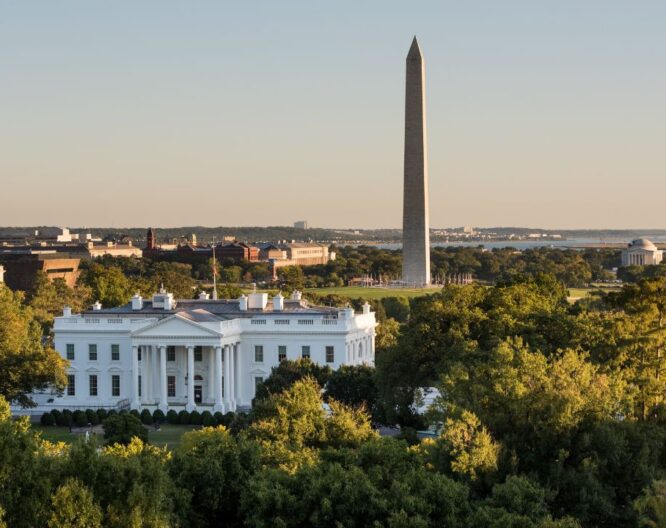 DC skyline with view of the White House and the Washington Monument