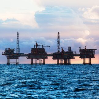 Offshore oil platform