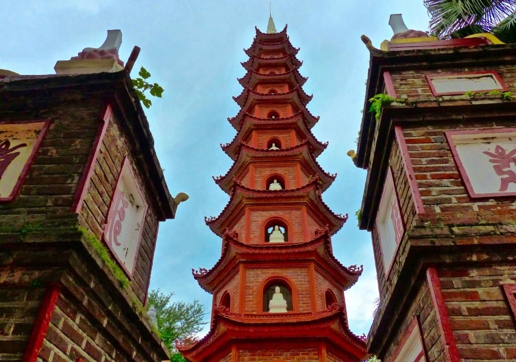 Vietnam-Hanoi, Pagode Trấn Quốc